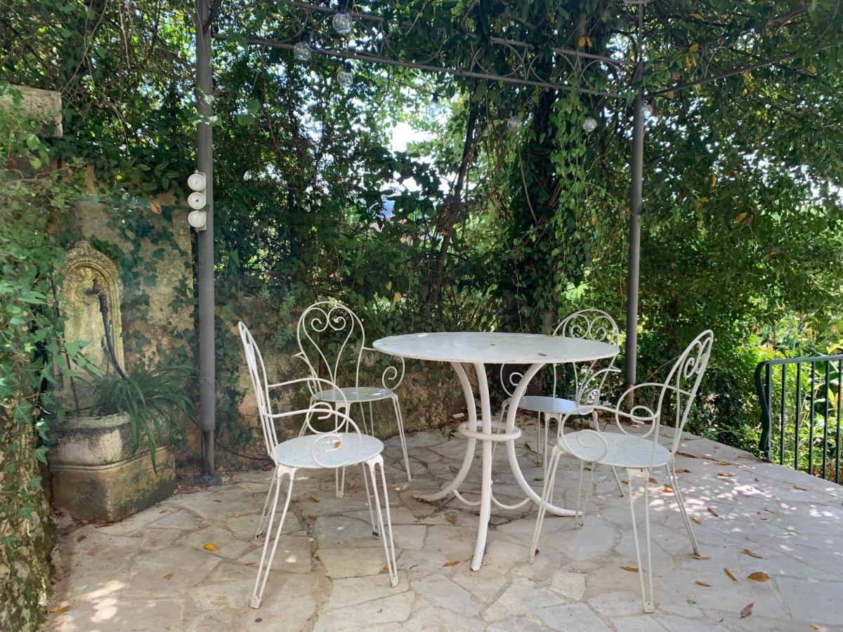 La Maison Carree - De Charme - Clim & Piscine Chauffee * Les Eyzies