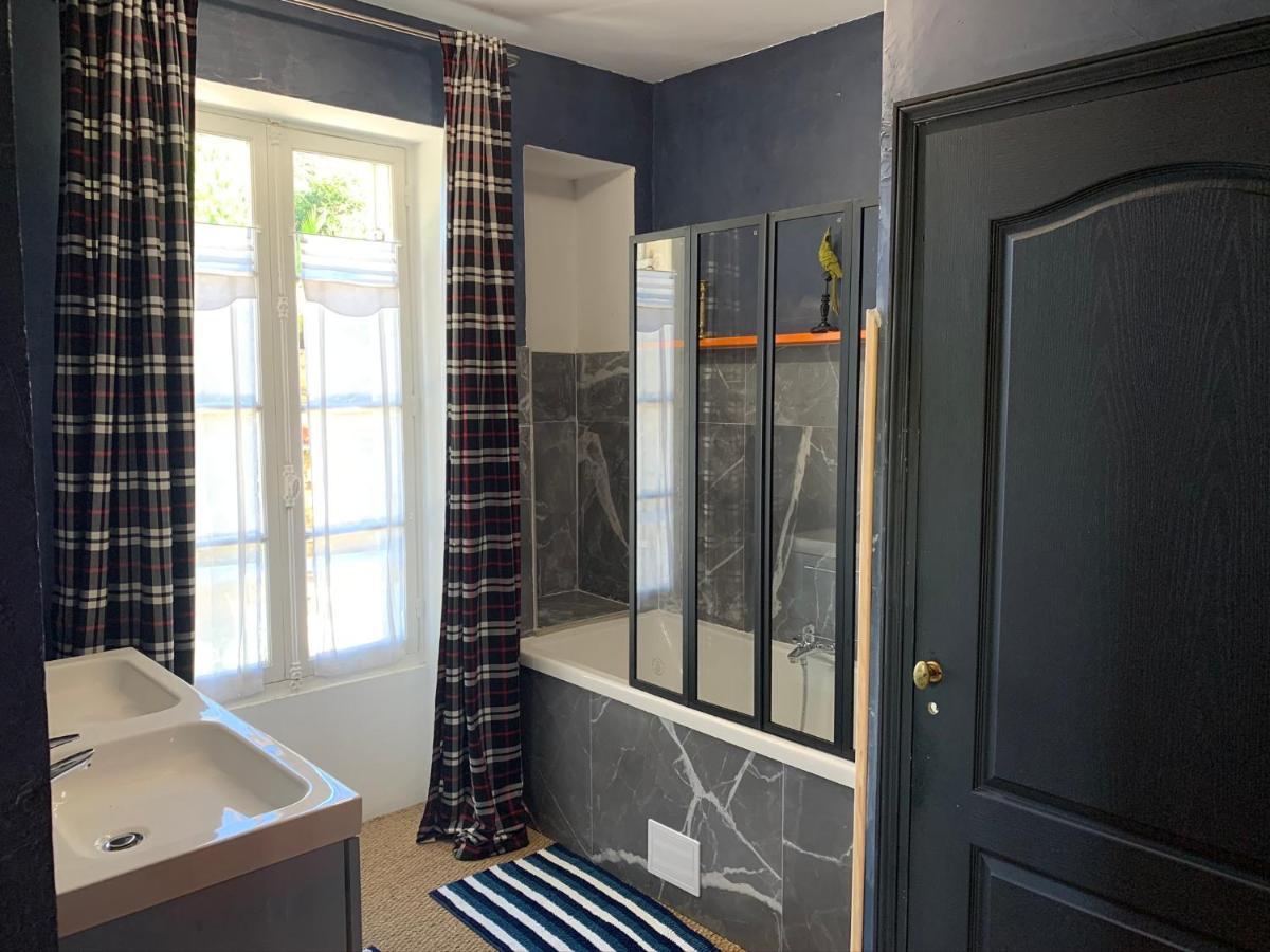 La Maison Carree - De Charme - Clim & Piscine Chauffee Privatunterkunft *